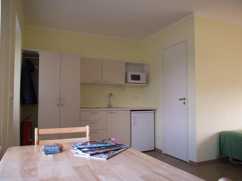 Pootsi Maria Talu Guesthouse חדר תמונה
