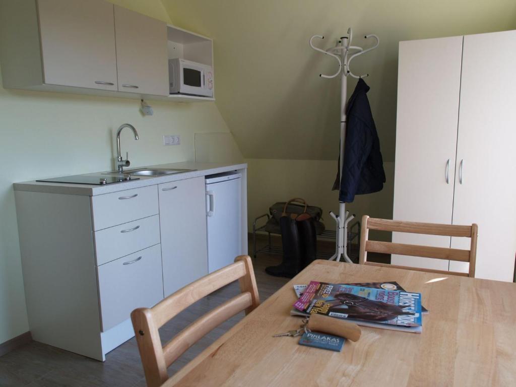 Pootsi Maria Talu Guesthouse חדר תמונה